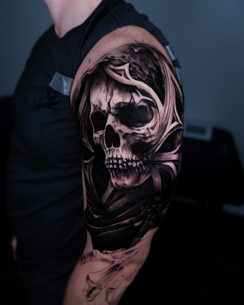 Hooded Grim Reaper Skull